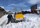 اکیپ های عملیاتی شرکت توزیع برق غرب مازندران به مناطق برف زده گیلان اعزام شدند