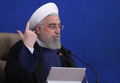 روحانی:‌ عدم مشارکت حداکثری در انتخابات ضربه بزرگ به راه و روش 12 فروردین 58 است