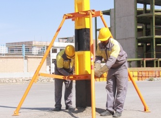 تقدیر شرکت توانیر از اختراع چهارپایه نگهدارنده پایه های فرسوده در توزیع برق خراسان جنوبی