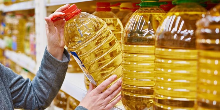 کمبود روغن به دلیل نبود مواد اولیه| فروش دوفاکتوری از درب کارخانجات