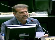 انتقاد پولادی از قطع یارانه آرد نانوایی‌ها از سوی دولت