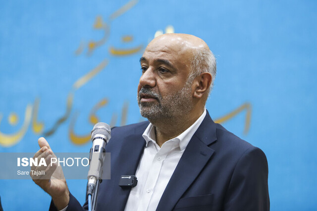 حفظ روال عادی انجام امور و خدمت رسانی به مردم در وزارت کار