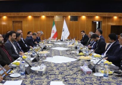 تاکید دبیر شورای‌عالی مناطق آزاد و استاندار گیلان بر نقش محوری منطقه آزاد انزلی در اقتصاد شمال کشور