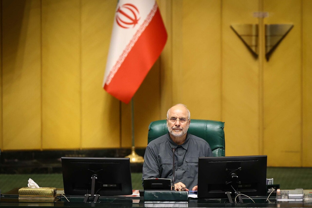 قالیباف: تلاطم های ‌اقتصادی معیشت مردم را به چالش کشید