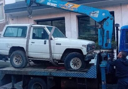 جمعآوری خودروهای اسقاطی از معابر منطقه یک تهران با مطالبه شهروندان جمعآوری خودروهای اسقاطی از معابر منطقه یک تهران با مطالبه شهروندان