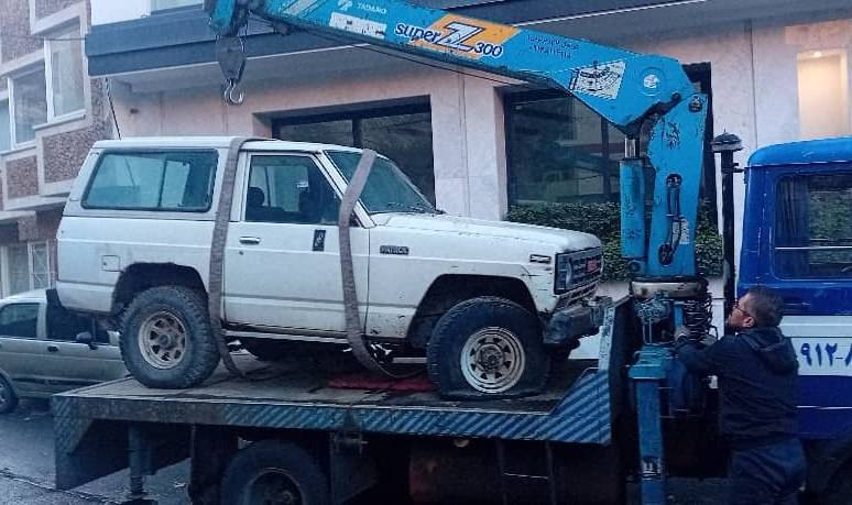 جمعآوری خودروهای اسقاطی از معابر منطقه یک تهران با مطالبه شهروندان جمعآوری خودروهای اسقاطی از معابر منطقه یک تهران با مطالبه شهروندان