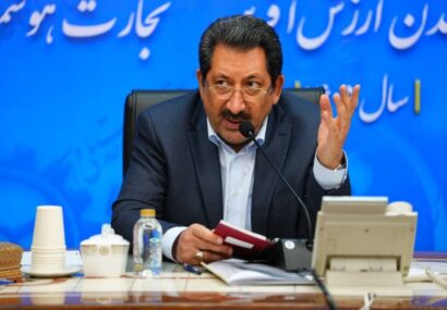 تامین ورق‌های فولادی خودروسازان/ افزایش قیمت برای خالی کردن جیب مردم درست نیست