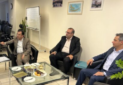 همافزایی برای تحول نظام مهارتی کشور؛ تأکید بر مردمیسازی، خوداتکایی و توسعه اقتصاد مهارت همافزایی برای تحول نظام مهارتی کشور؛ تأکید بر مردمیسازی، خوداتکایی و توسعه اقتصاد مهارت