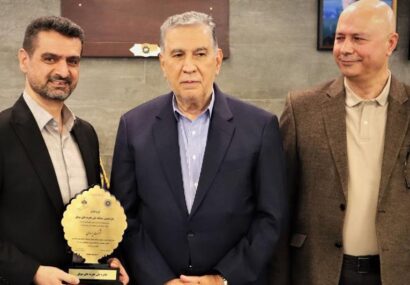 نشان افتخار جشنواره ملی بهرهوری برای «دیدار»/ بیمه دی بر سکوی نخست تحول دیجیتال نشان افتخار جشنواره ملی بهرهوری برای «دیدار»/ بیمه دی بر سکوی نخست تحول دیجیتال