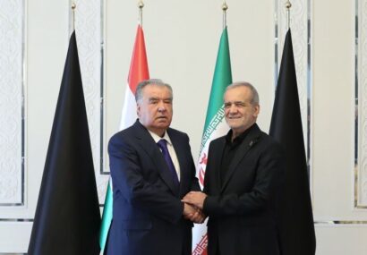 دیدار مقامات شرکت‌کننده در آیین بدرقه آقای شهید ایران با رئیس‌جمهور
