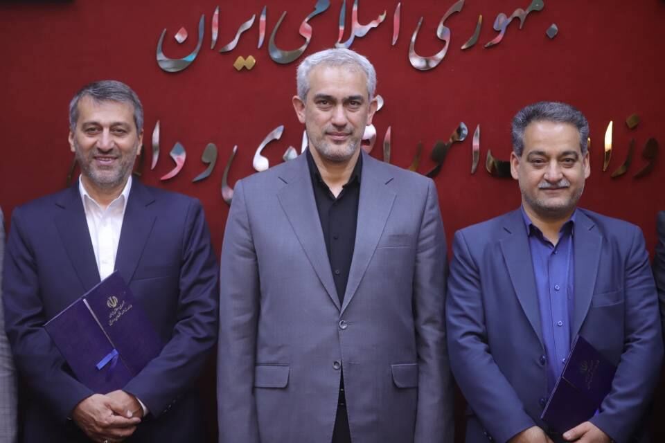 فروزان دبیر جدید شورای عالی مناطق آزاد و ویژه اقتصادی شد