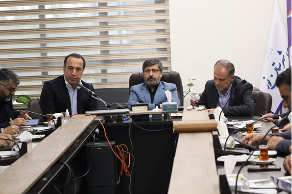 تشکیل کارگروه توسعه اقتصادی نور؛ گامی عملیاتی در مسیر تحقق سیاستهای کلان استان تشکیل کارگروه توسعه اقتصادی نور؛ گامی عملیاتی در مسیر تحقق سیاستهای کلان استان